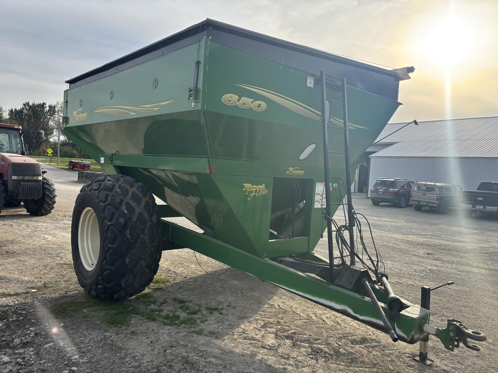 2012 Demco 650 Equipment Image0