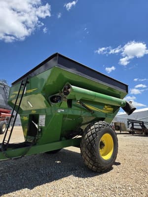 2012 Demco 650 Image