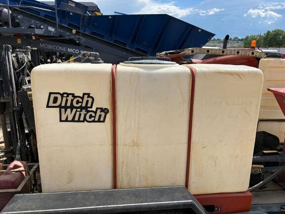 2012 Ditch Witch FM5 Equipment Image0