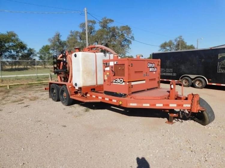 2012 Ditch Witch FX30 Equipment Image0