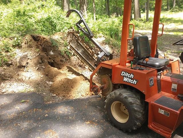 Image of Ditch Witch RT45 equipment image 4