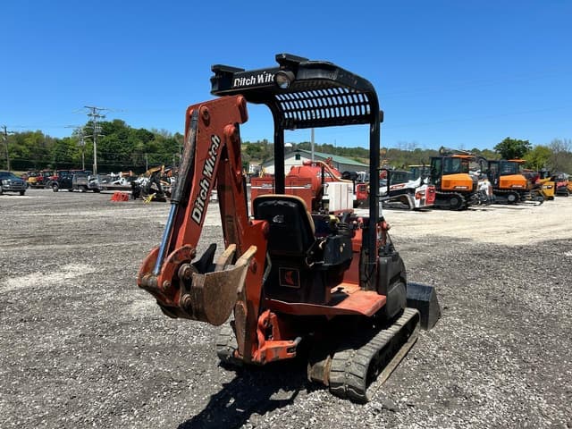 Image of Ditch Witch XT855 equipment image 3