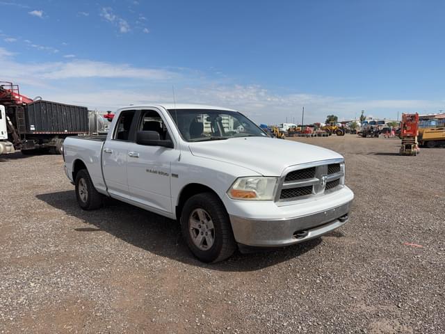 Image of Dodge Ram 1500 equipment image 2