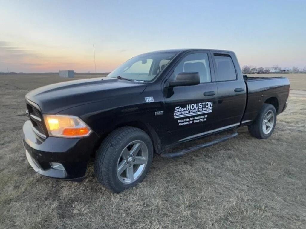 Main image Dodge Ram 1500