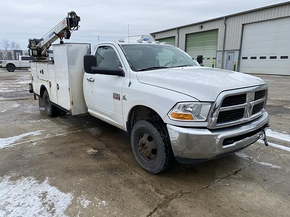 Image of Dodge Ram 3500 equipment image 4