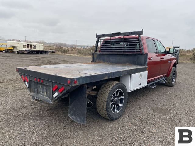 Image of Dodge Ram 3500 equipment image 4