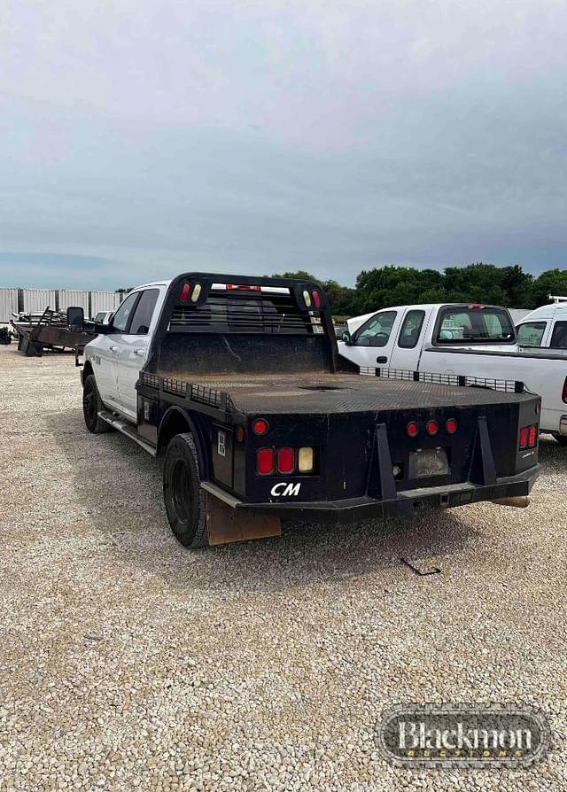 Image of Dodge Ram 3500 equipment image 1