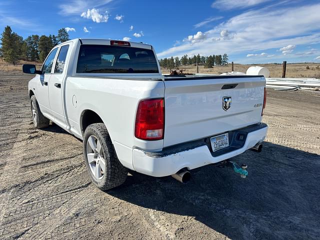 Image of Dodge Ram 1500 equipment image 4