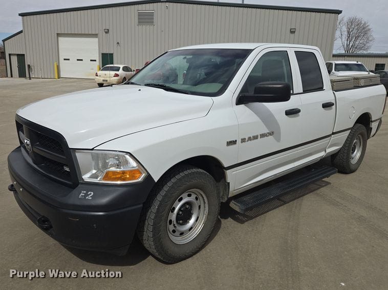 2012 Dodge Ram 1500 Equipment Image0