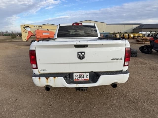 Image of Dodge Ram 1500 equipment image 4