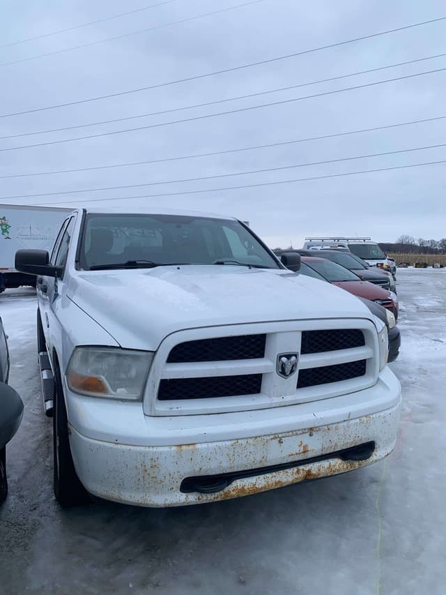 Image of Dodge Ram 1500 equipment image 3