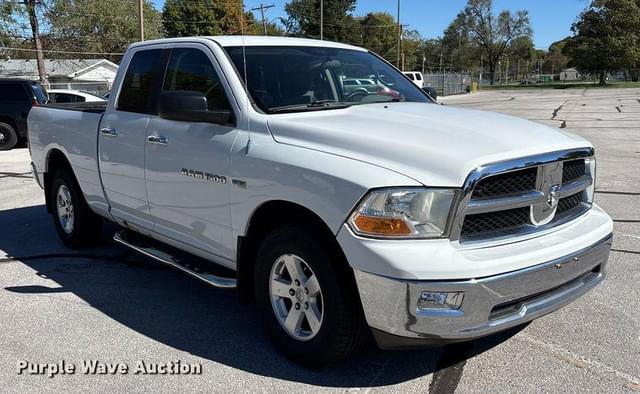 Image of Dodge Ram 1500 equipment image 2