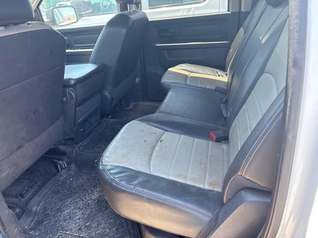 Image of Dodge Ram 1500 equipment image 4