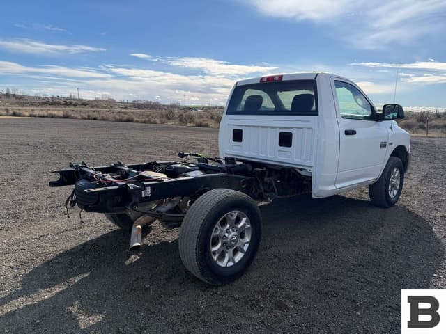 Image of Dodge Ram 2500HD equipment image 4