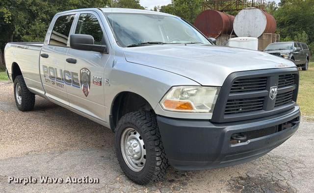 Image of Dodge Ram 2500 equipment image 2