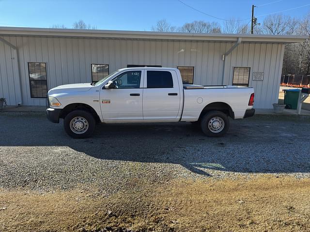 Image of Dodge Ram 2500 equipment image 1