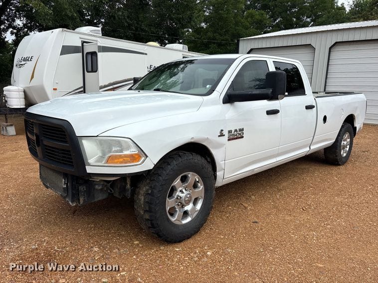 2012 Dodge Ram 2500 Equipment Image0