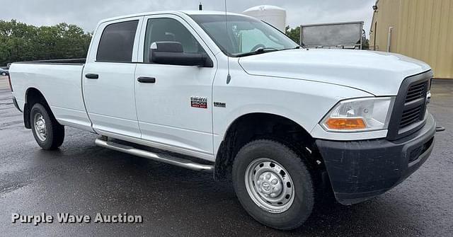 Image of Dodge Ram 2500 equipment image 2