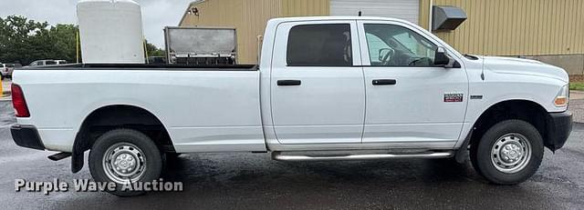 Image of Dodge Ram 2500 equipment image 3