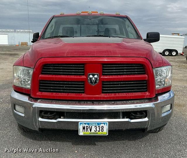 Image of Dodge Ram 2500 equipment image 1