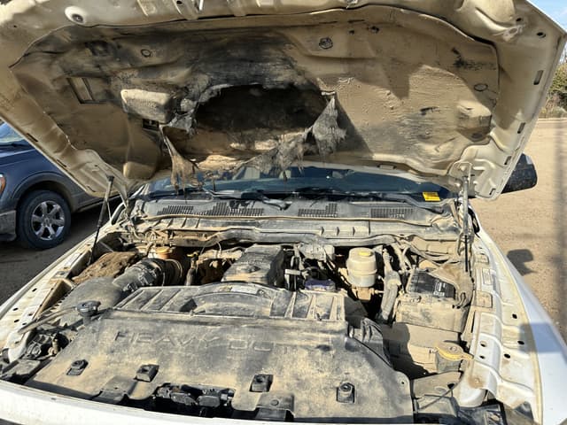 Image of Dodge Ram 2500 equipment image 2