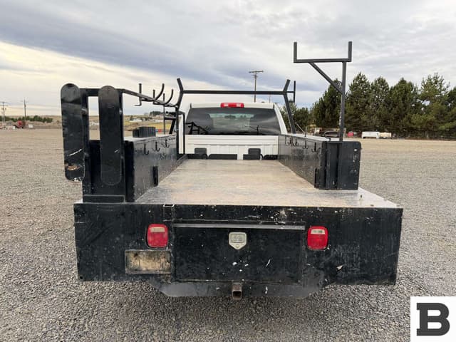 Image of Dodge Ram 2500 equipment image 3