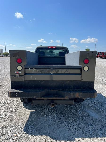 Image of Dodge Ram 2500 equipment image 4