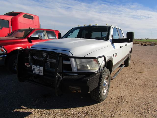 Image of Dodge Ram 3500HD equipment image 1