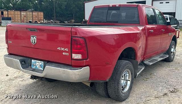 Image of Dodge Ram 3500 equipment image 4