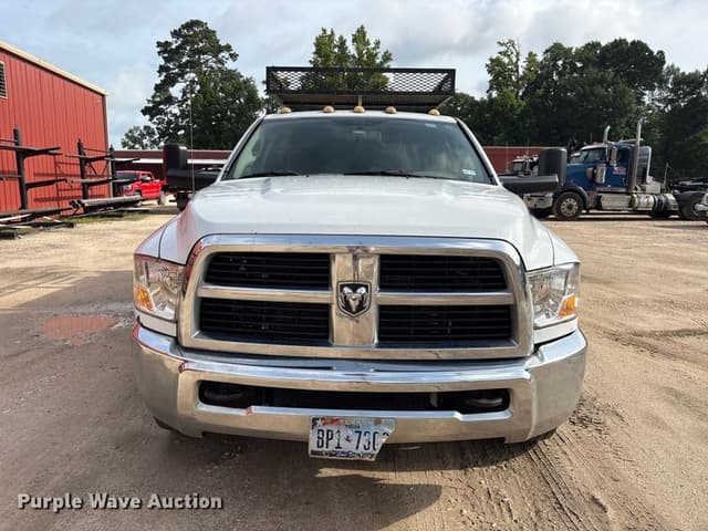 Image of Dodge Ram 3500 equipment image 1
