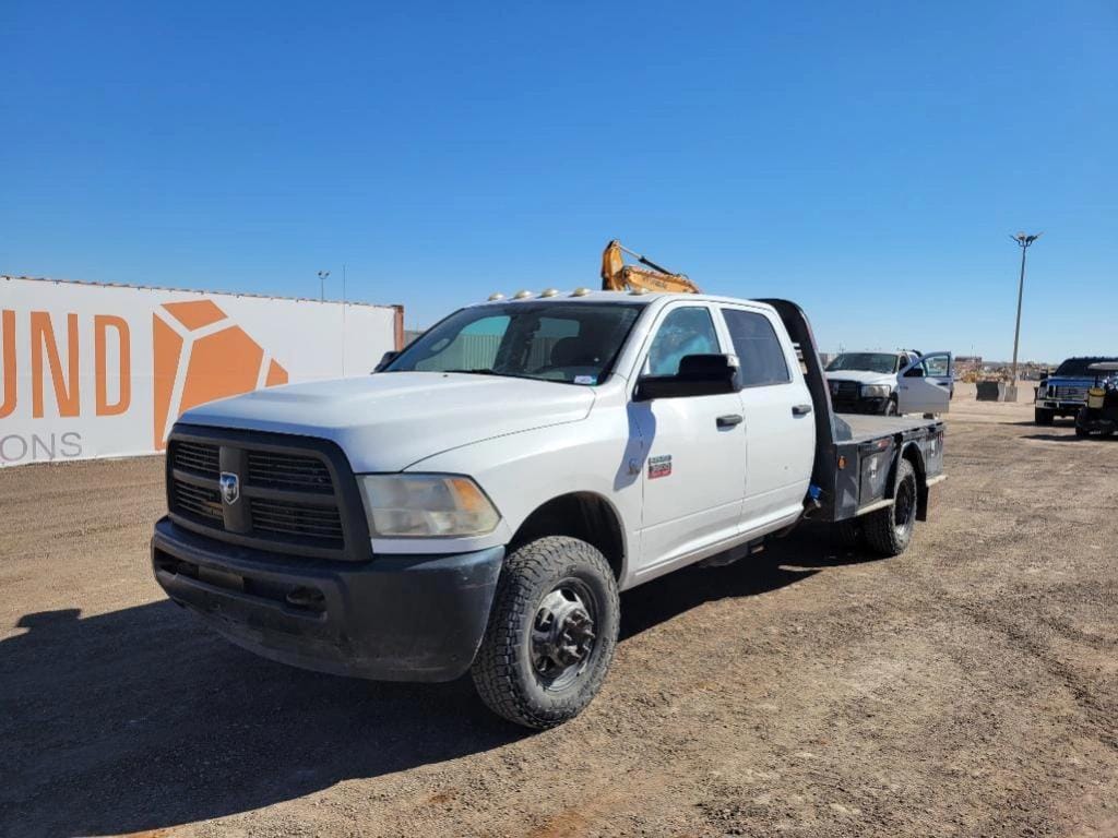 2012 Dodge Ram 3500 Equipment Image0