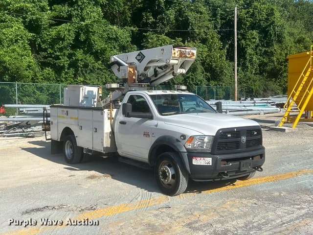 Image of Dodge Ram 5500 equipment image 2