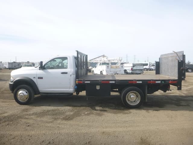 Image of Dodge Ram 5500 equipment image 4