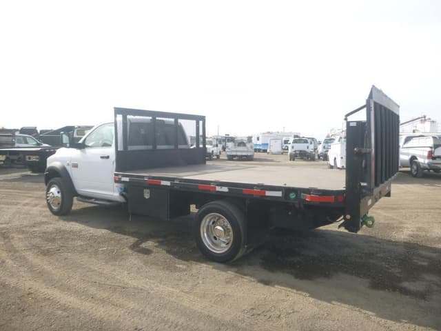 Image of Dodge Ram 5500 equipment image 3