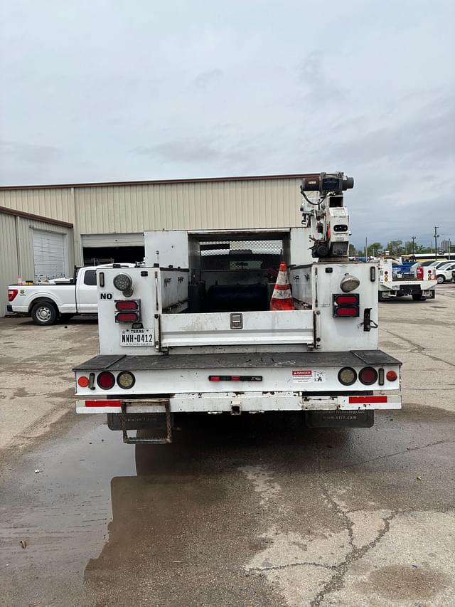 Image of Dodge Ram 5500 equipment image 3