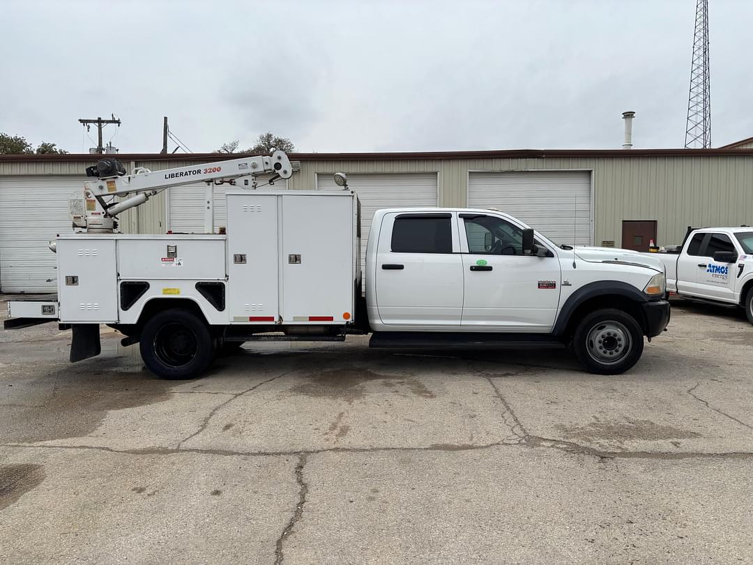 Image of Dodge Ram 5500 Primary image