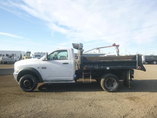 Image of Dodge Ram 5500 equipment image 4