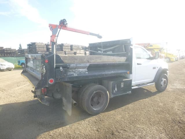 Image of Dodge Ram 5500 equipment image 2