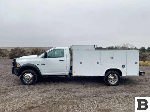 Image of Dodge Ram 5500 equipment image 1