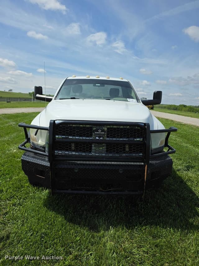 Image of Dodge Ram 5500 equipment image 1