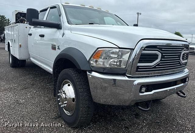 Image of Dodge Ram 5500HD equipment image 2