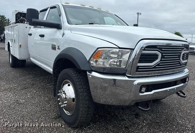 Image of Dodge Ram 5500HD equipment image 2