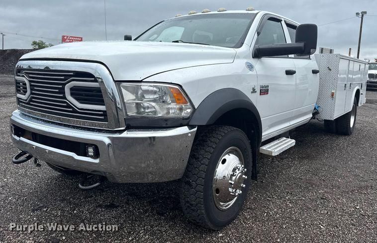 2012 Dodge Ram 5500HD Equipment Image0