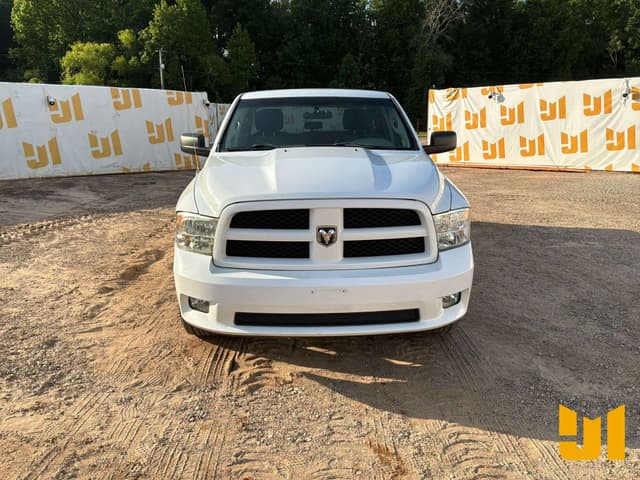 Image of Dodge Ram 1500 equipment image 1