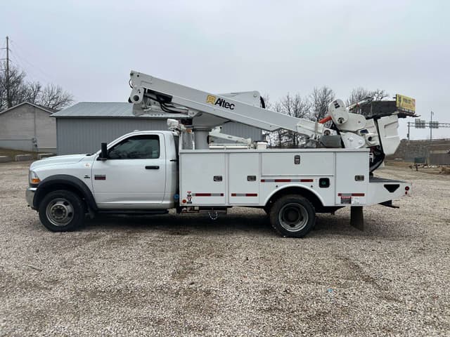 Image of Dodge Ram 5500 equipment image 1