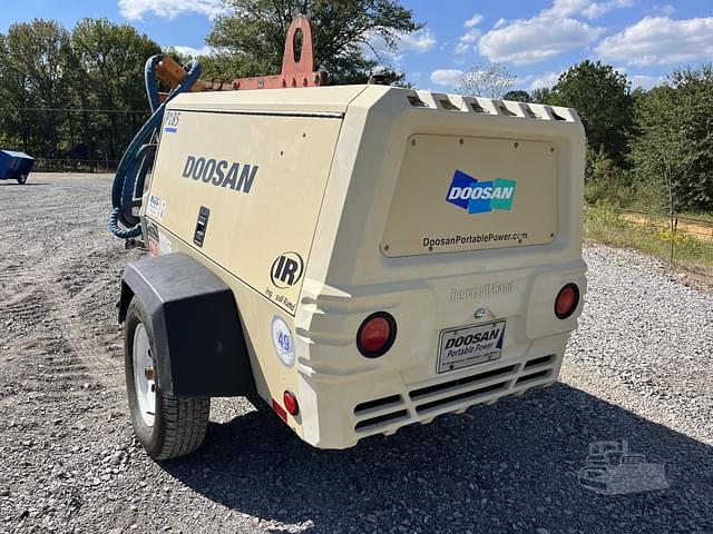 Image of  Doosan P185 equipment image 3