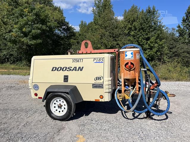 Image of  Doosan P185 equipment image 4