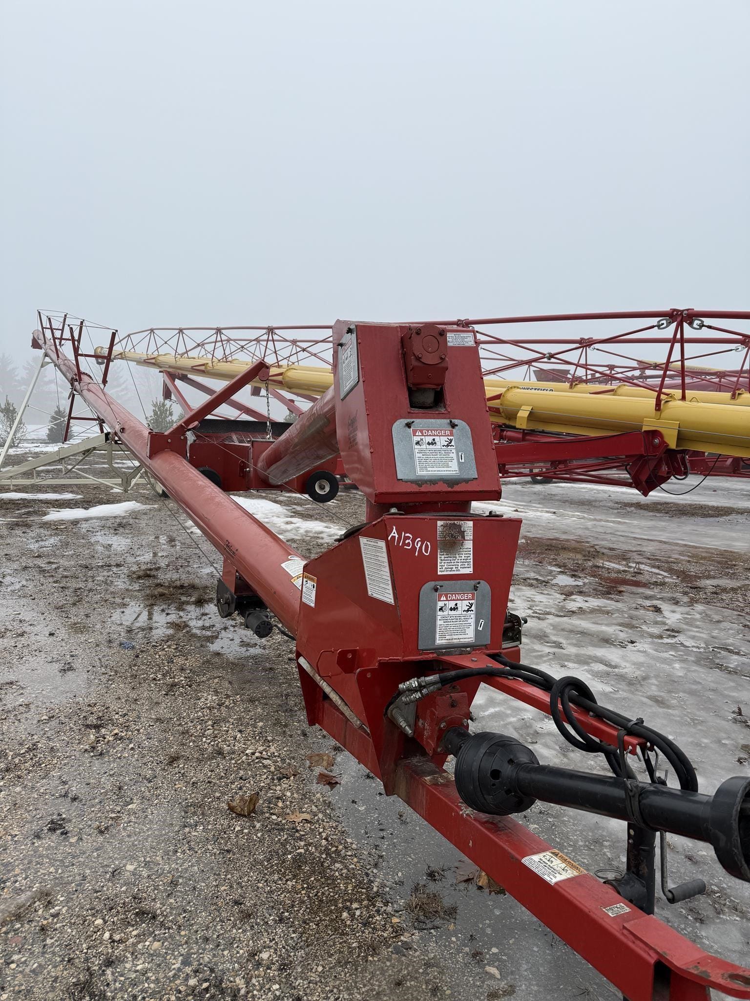 2012 Farm King 1072 Equipment Image0