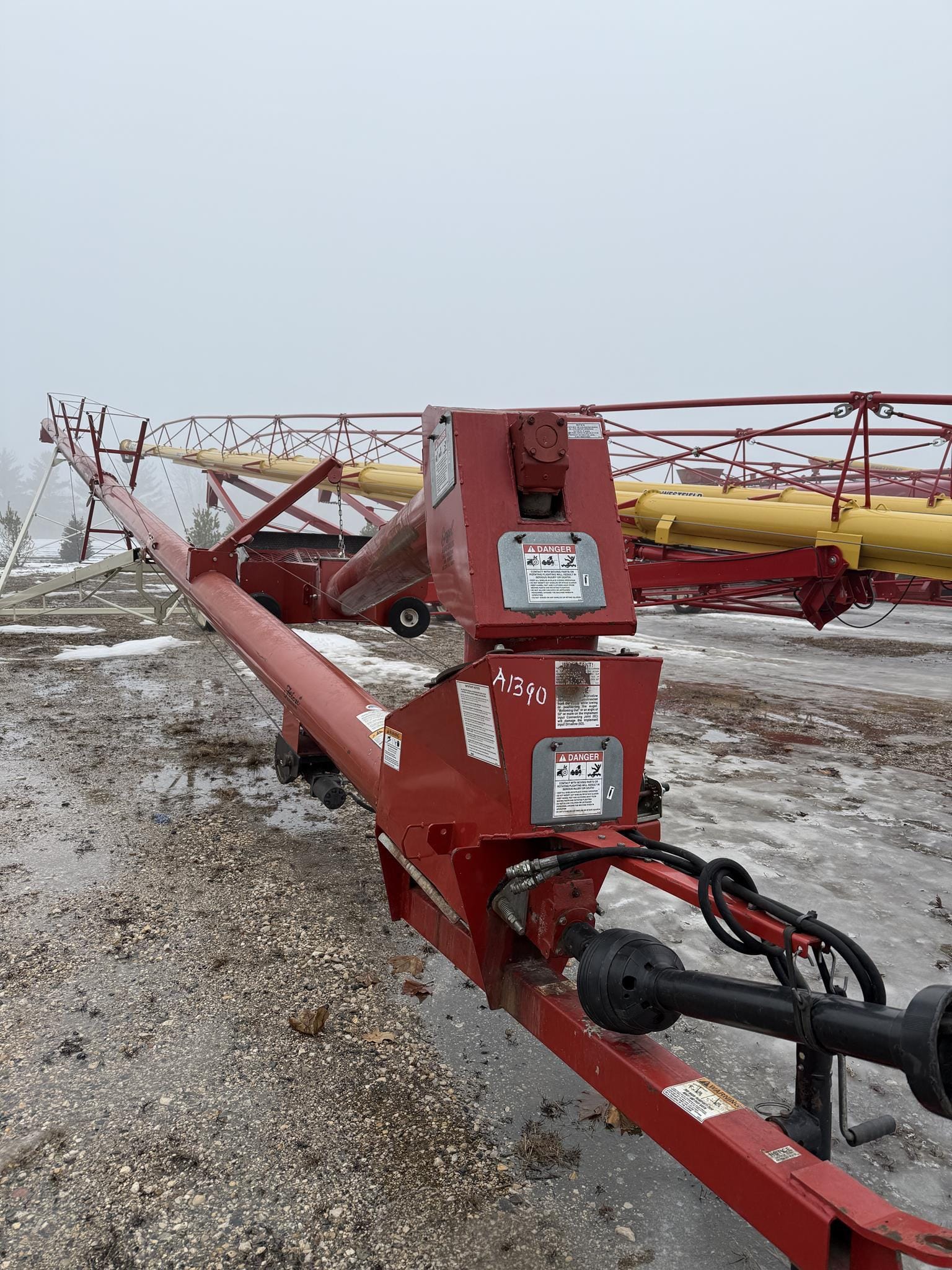 2012 Farm King 1072 Equipment Image0