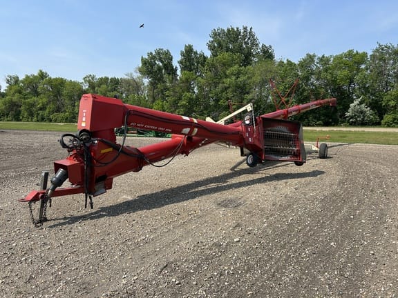 2012 Farm King 1684 Equipment Image0